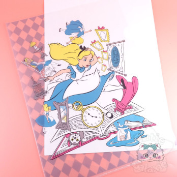 Range Document Quadrillé Alice Au Pays Des Merveilles Disney Japan